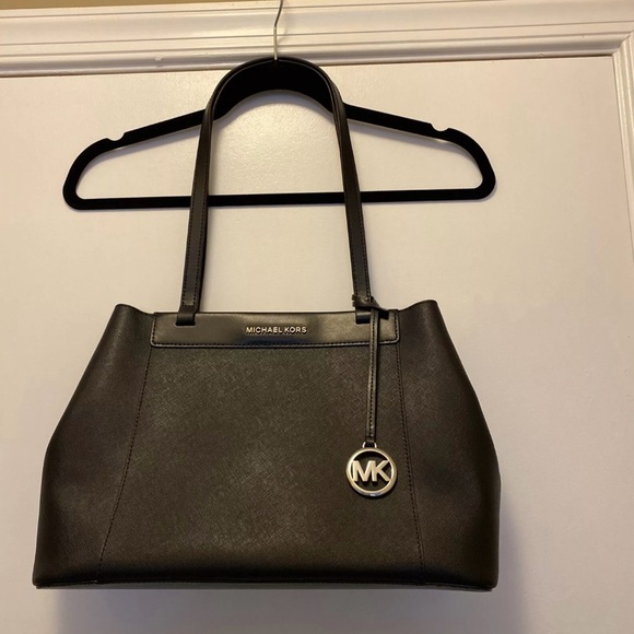 Michael Kors Handbags - Michael Kors Black Tote Bag